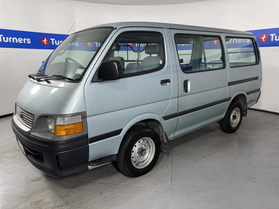 Photo '4' of Toyota Hiace