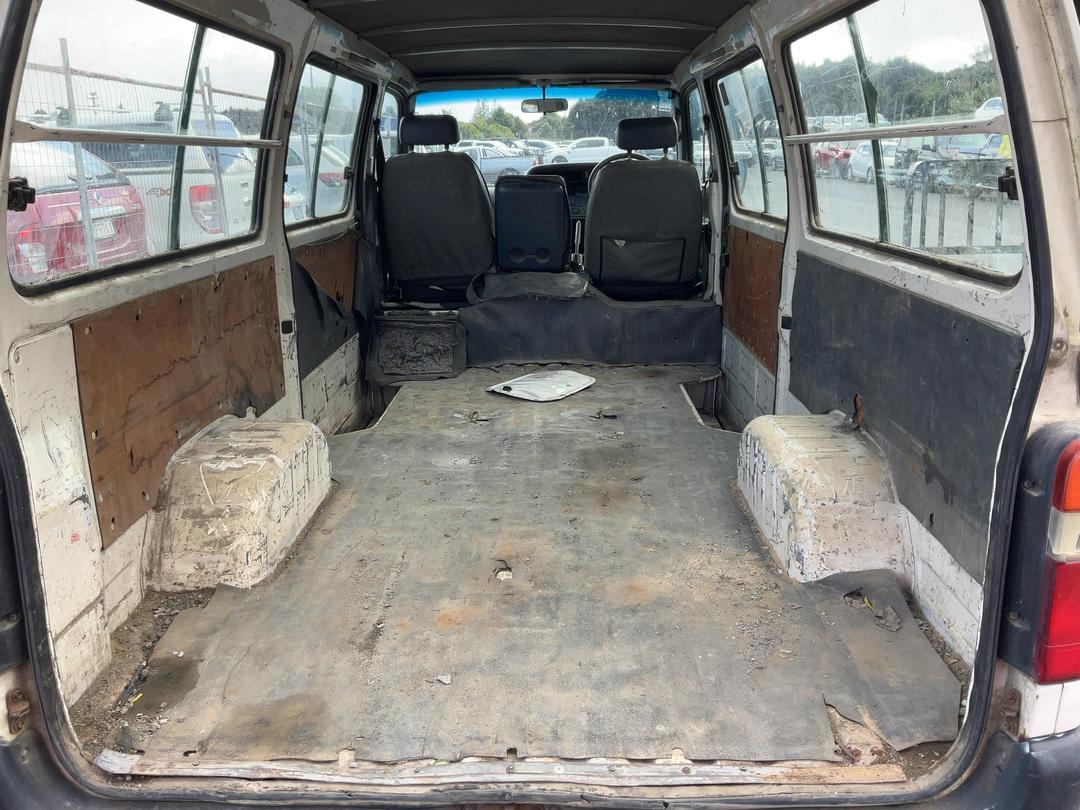 Photo '6' of Toyota Hiace ZL Photo '6' of Toyota Hiace ZL