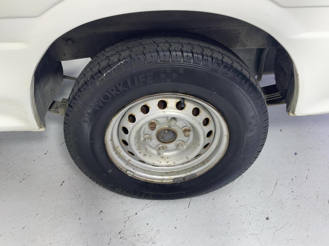Photo '9' of Toyota Hiace VAN Photo '9' of Toyota Hiace VAN