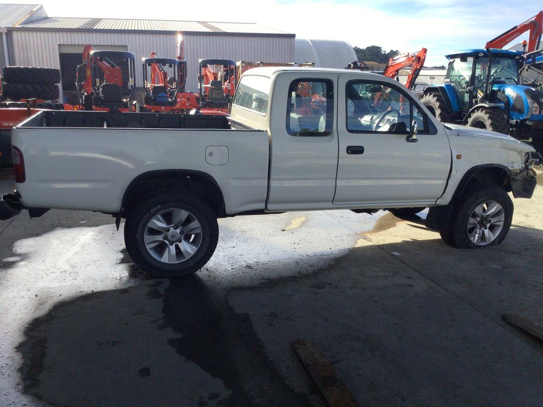 Photo '7' of Toyota Hilux E/C