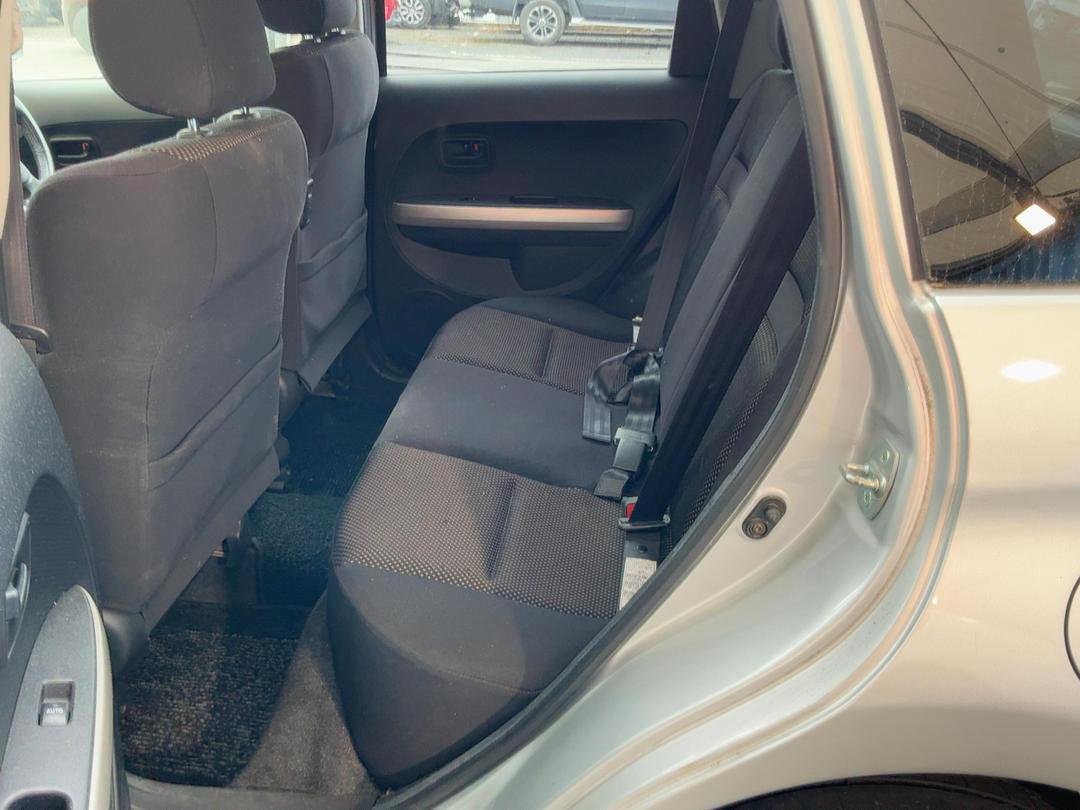 Photo '16' of Toyota IST