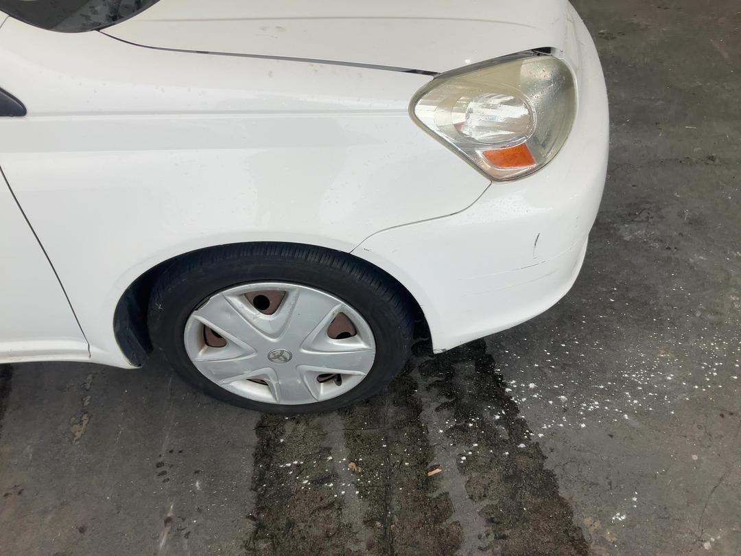 Photo '2' of Toyota Platz Photo '2' of Toyota Platz