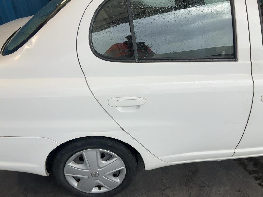 Photo '8' of Toyota Platz Photo '8' of Toyota Platz