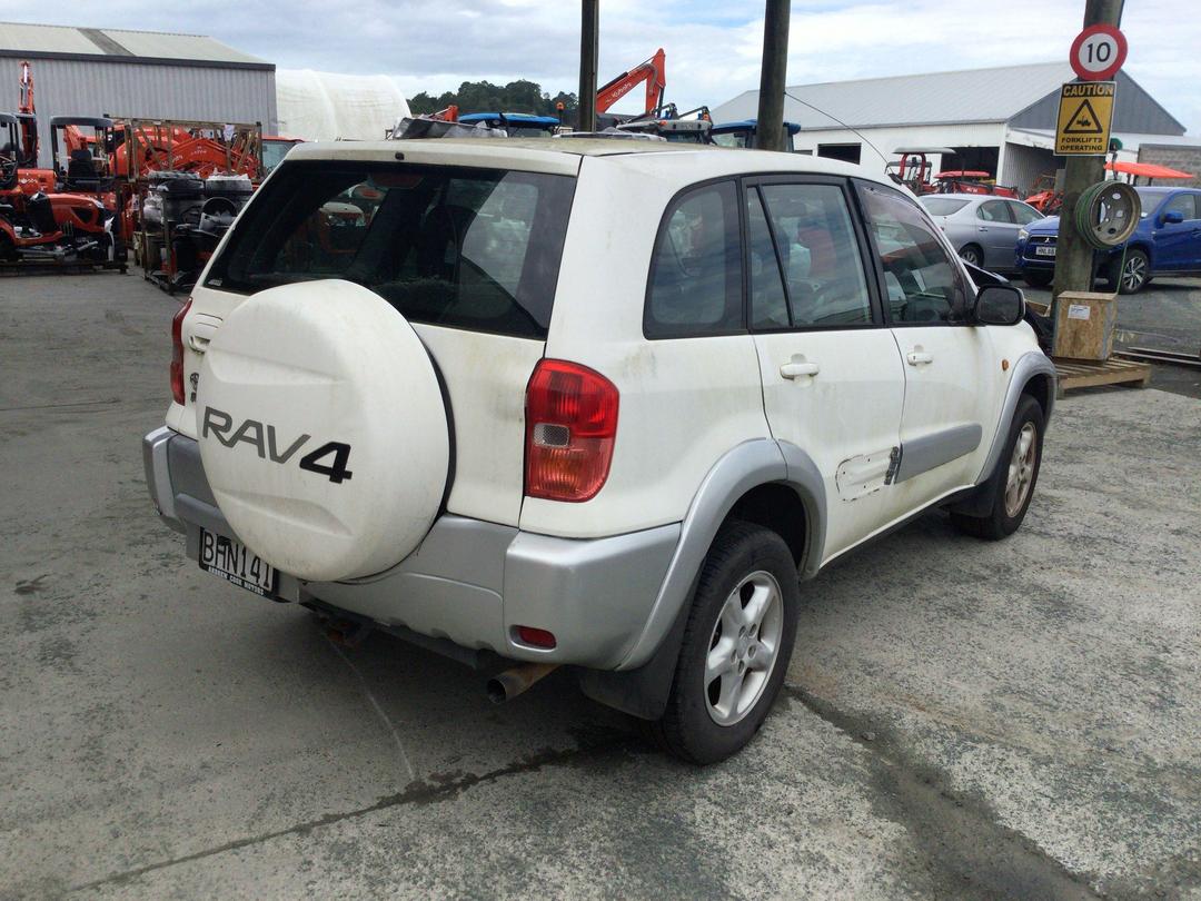 Photo '7' of Toyota Rav4