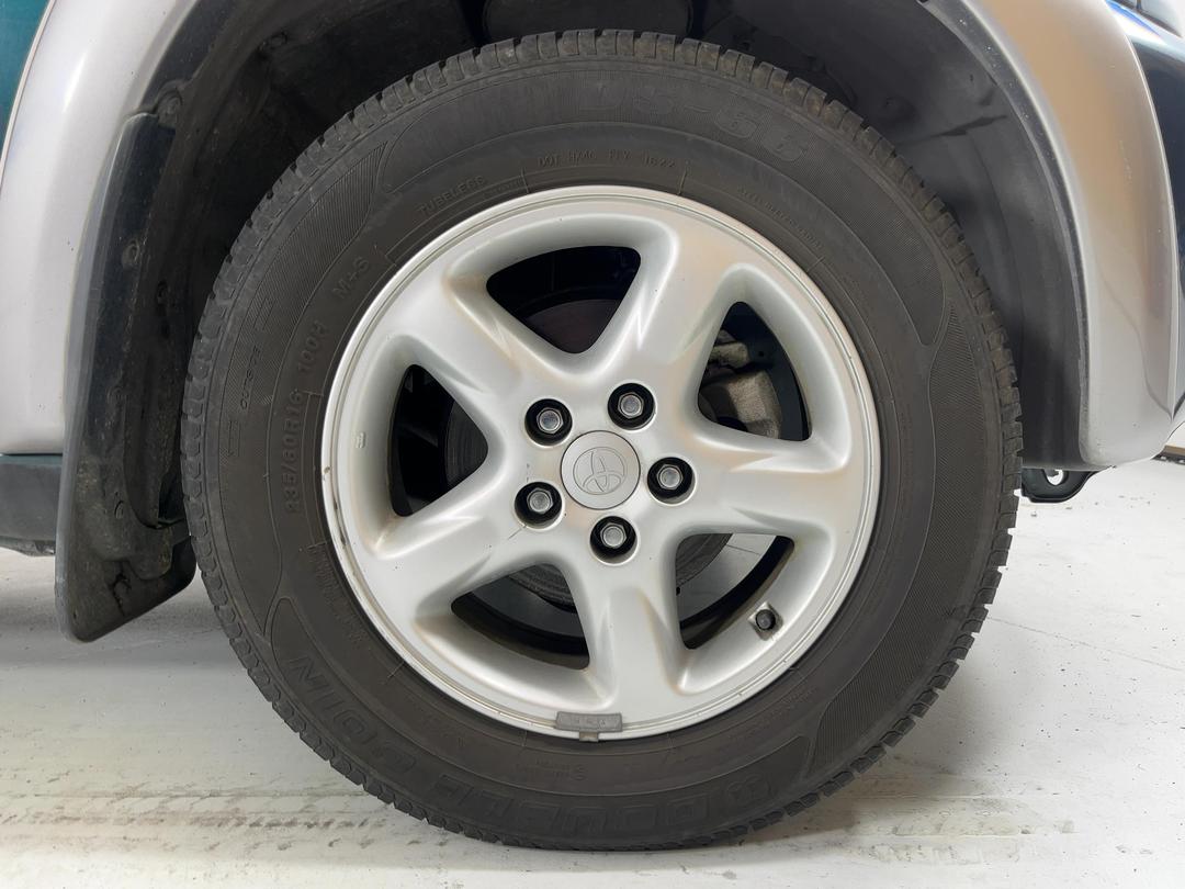 Photo '9' of Toyota Rav4