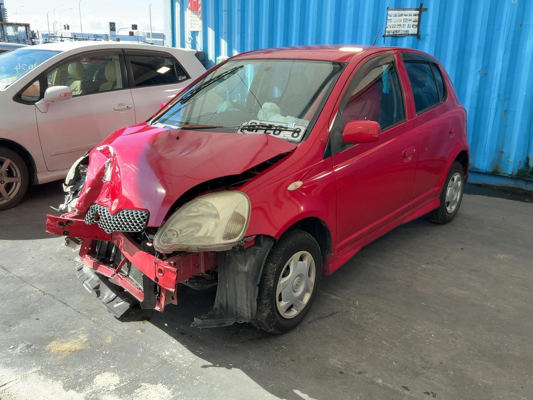 Photo '8' of Toyota Vitz Photo '8' of Toyota Vitz