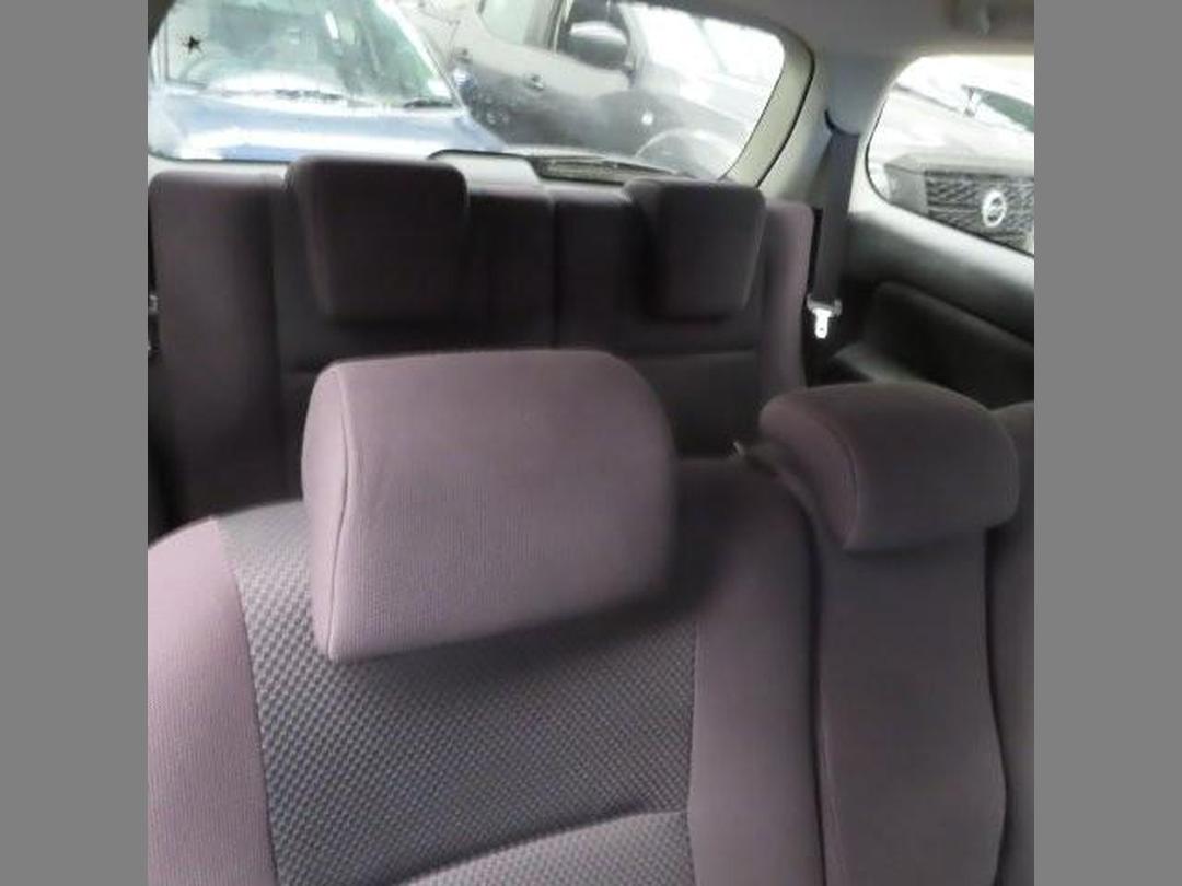 Photo '10' of Toyota Wish Photo '10' of Toyota Wish
