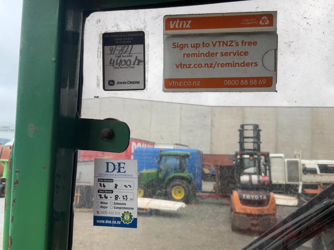 Photo '13' of Tractor JD 4410 Tractor