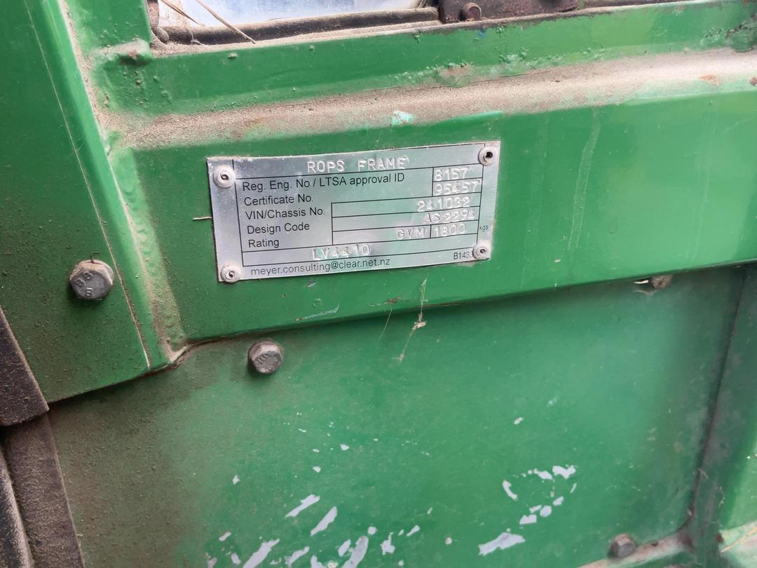 Photo '14' of Tractor JD 4410 Tractor
