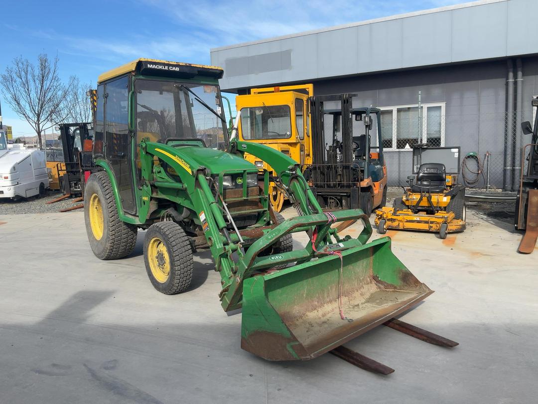 Photo '3' of Tractor JD 4410 Tractor