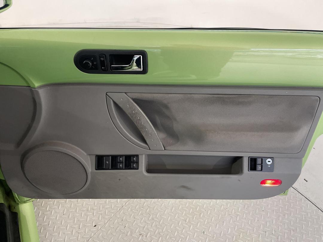 Photo '15' of Volkswagen Beetle