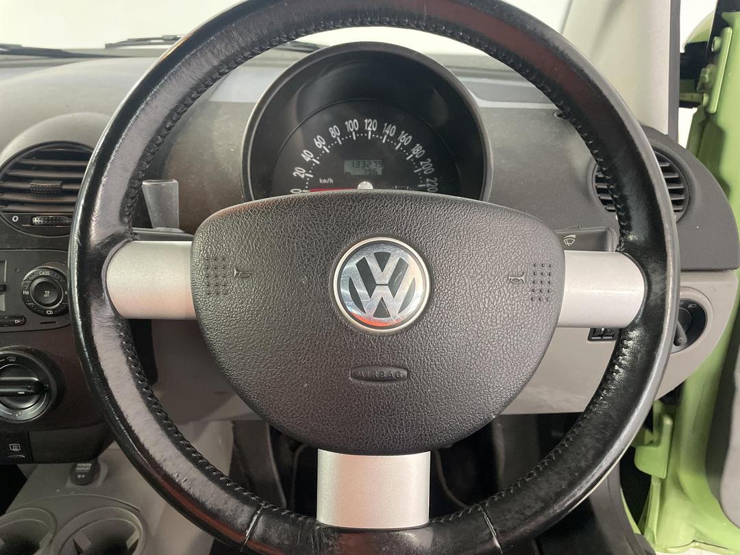 Photo '24' of Volkswagen Beetle