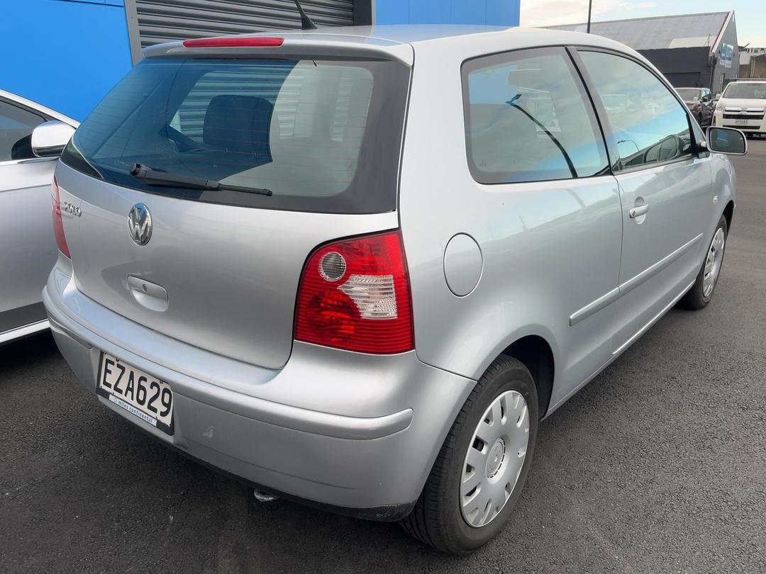 Photo '6' of Volkswagen Polo Photo '6' of Volkswagen Polo