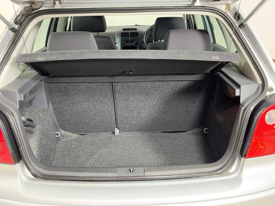 Photo '14' of Volkswagen Polo