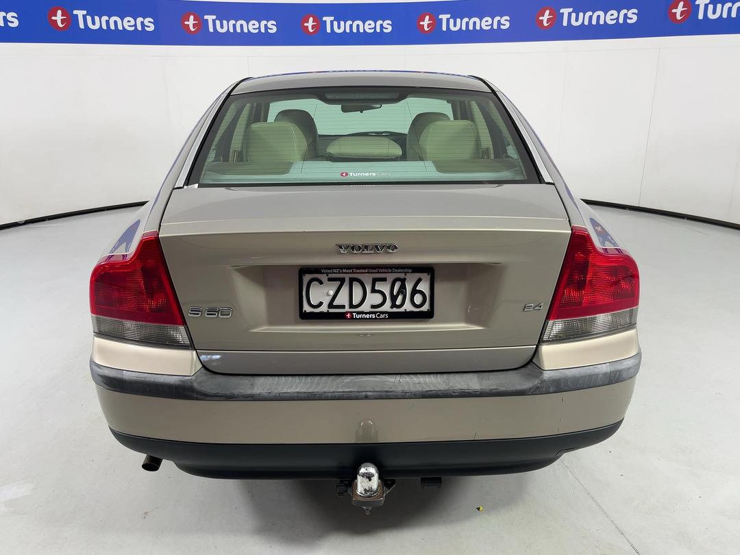 Photo '6' of Volvo S60