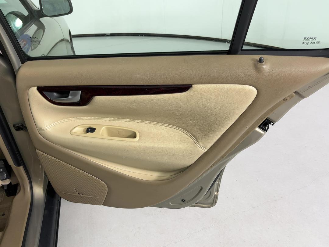 Photo '19' of Volvo S60