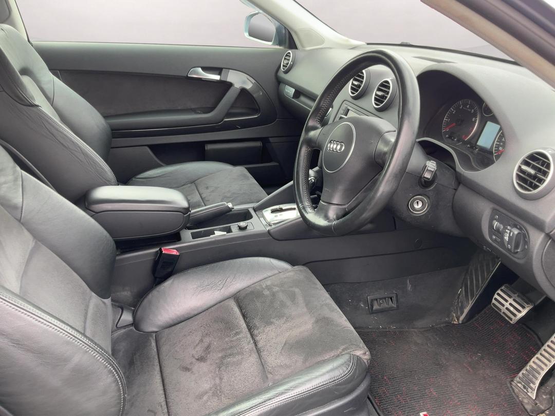 Photo '6' of Audi A3 3.2 Quattro