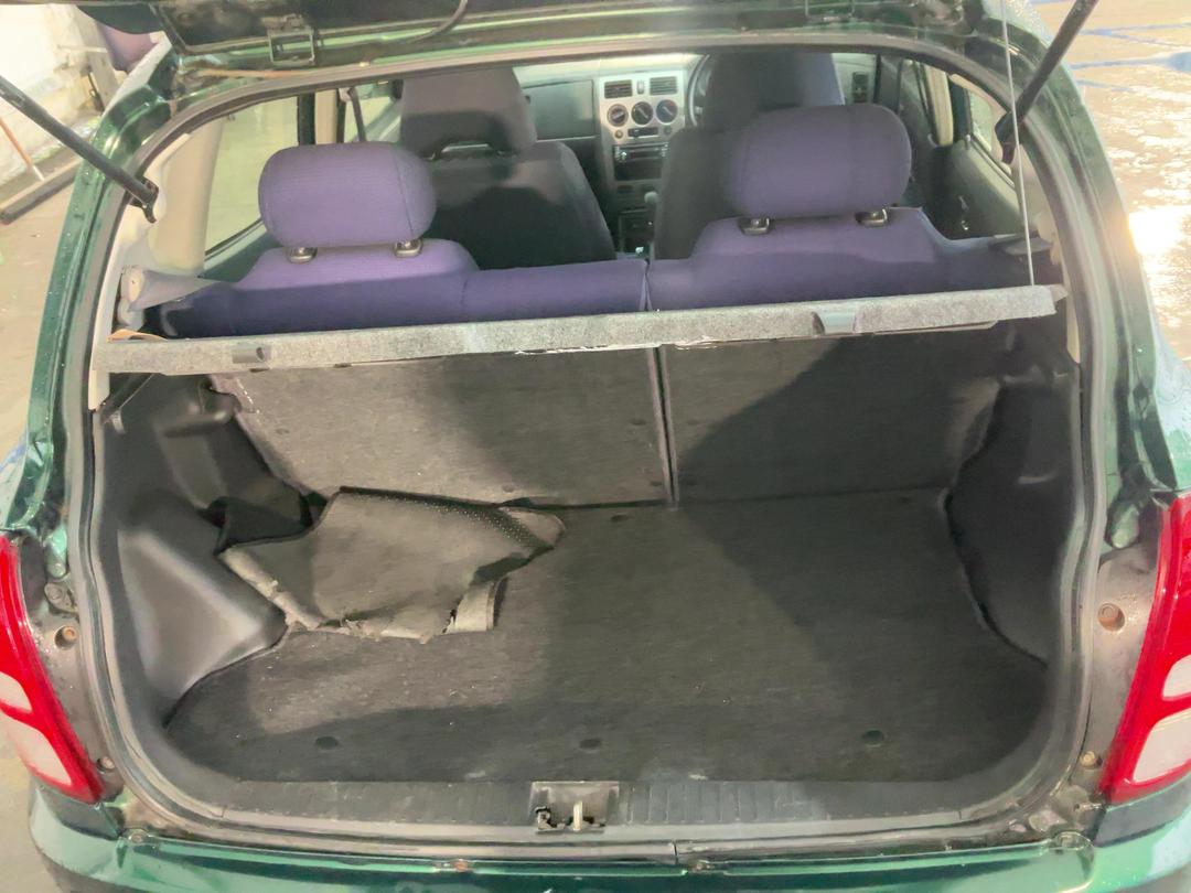 Photo '15' of Daihatsu Sirion Photo '15' of Daihatsu Sirion