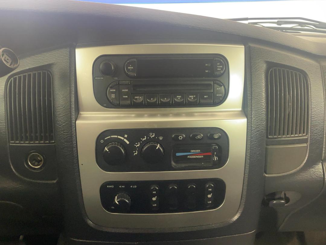 Photo '18' of Dodge RAM