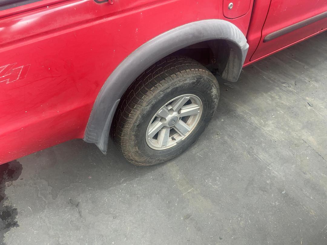 Photo '11' of Ford Courier XLX Crew CAB