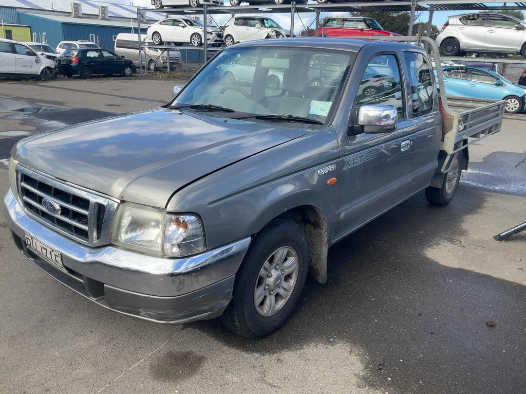 Photo '3' of Ford Courier XLT TD C/CAB