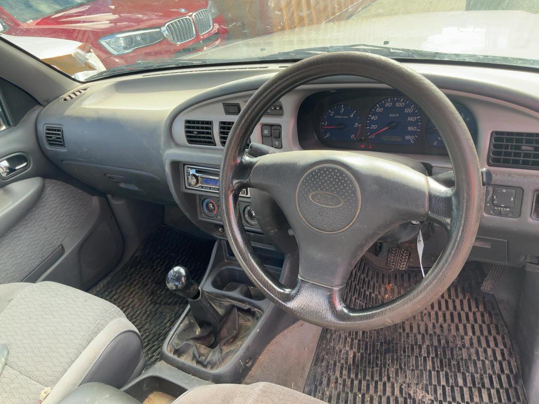 Photo '14' of Ford Courier XLT TD C/CAB