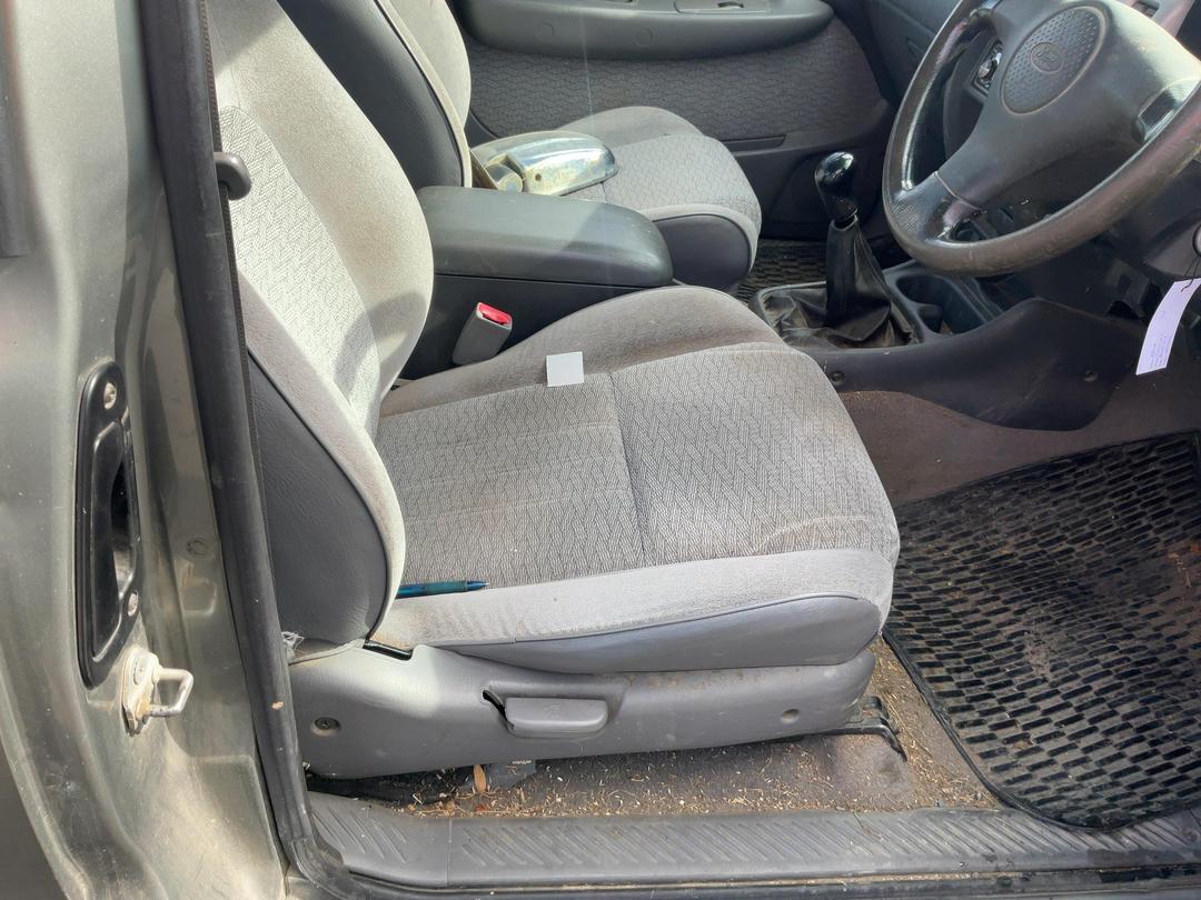 Photo '15' of Ford Courier XLT TD C/CAB