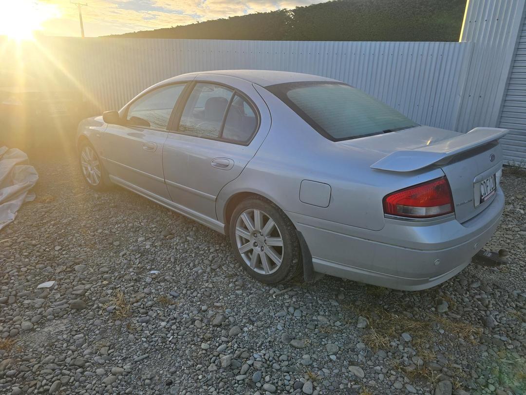 Photo '10' of Ford Falcon BA Fairmont Ghia 6C Photo '10' of Ford Falcon BA Fairmont Ghia 6C