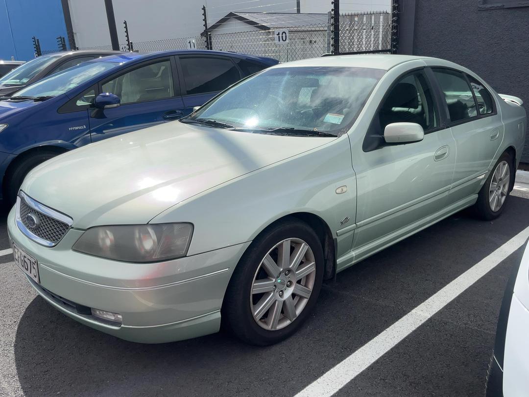 Photo '3' of Ford Falcon BA Fairmont Ghia V8 Photo '3' of Ford Falcon BA Fairmont Ghia V8