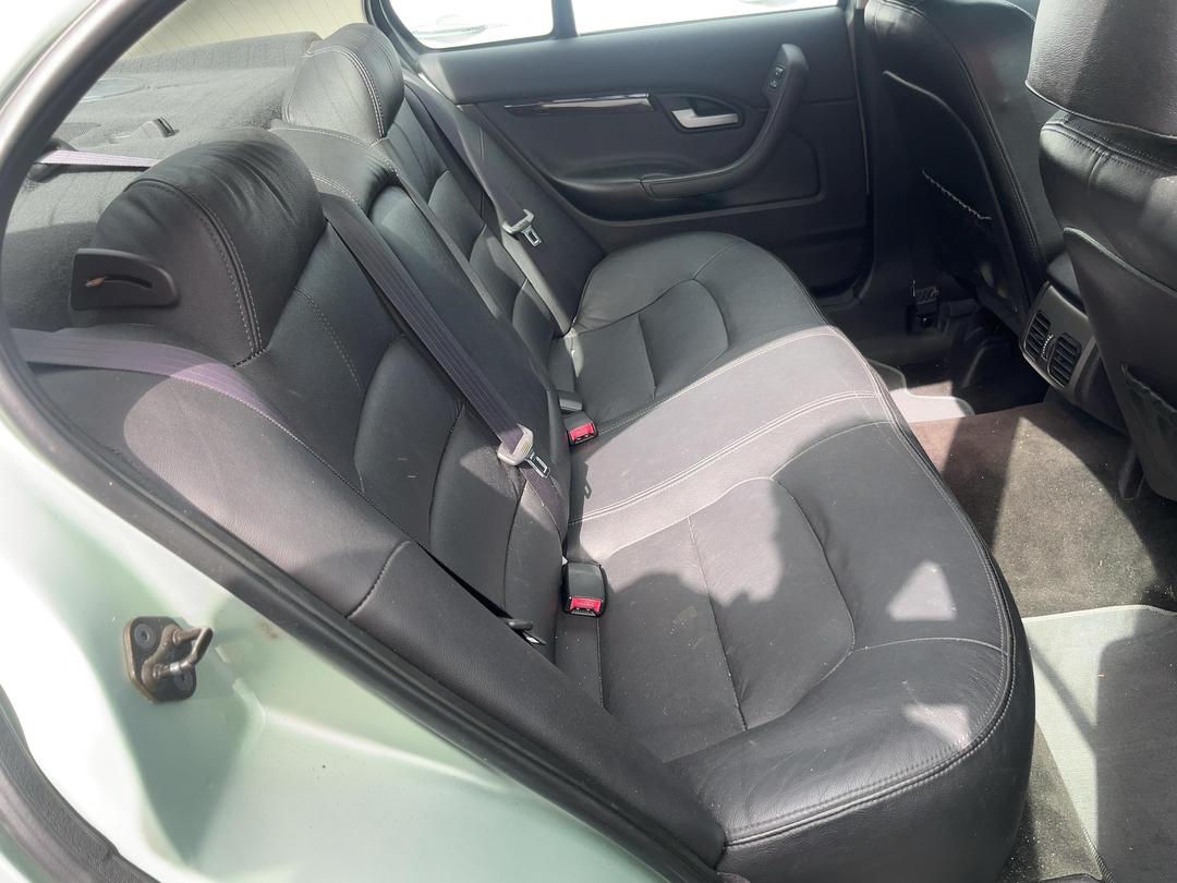 Photo '18' of Ford Falcon BA Fairmont Ghia V8 Photo '18' of Ford Falcon BA Fairmont Ghia V8