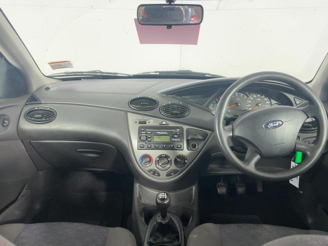 Photo '15' of Ford Focus Photo '15' of Ford Focus