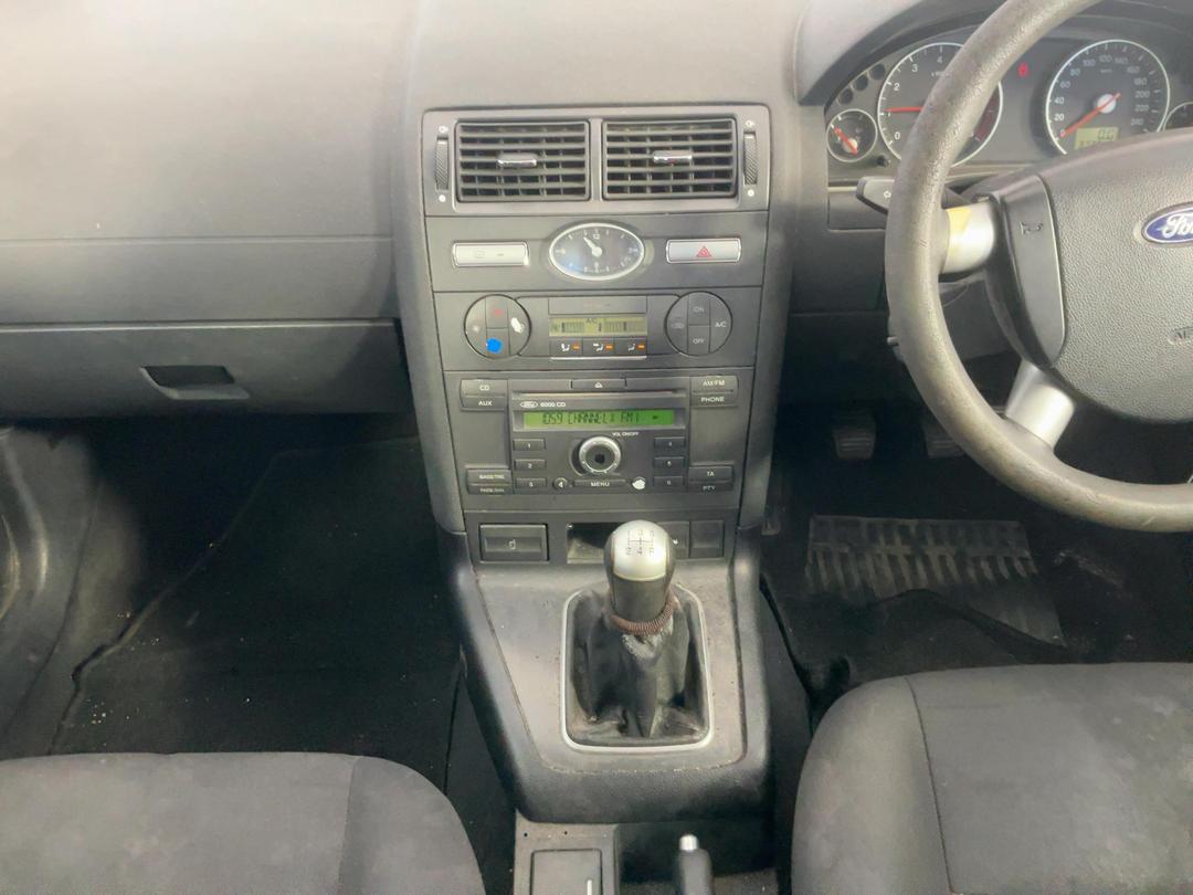 Photo '18' of Ford Mondeo