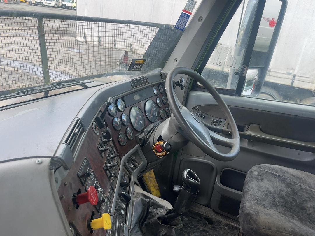 Photo '20' of Freightliner Argosy TSB Logger