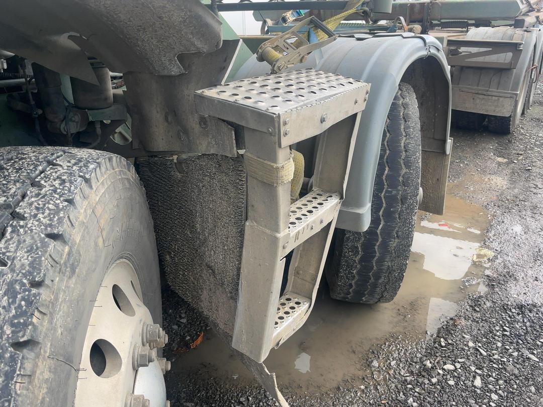 Photo '21' of Freightliner Argosy TSB Logger