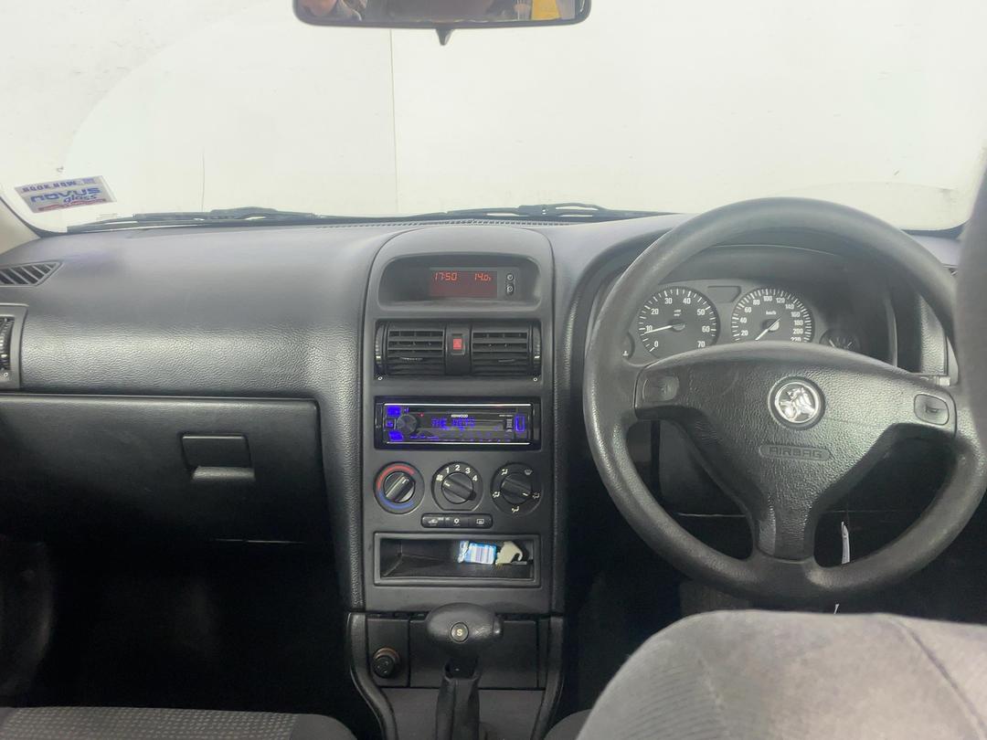 Photo '18' of Holden Astra Classic