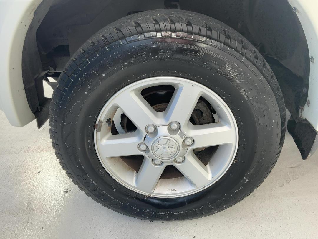 Photo '10' of Holden Rodeo 4X2