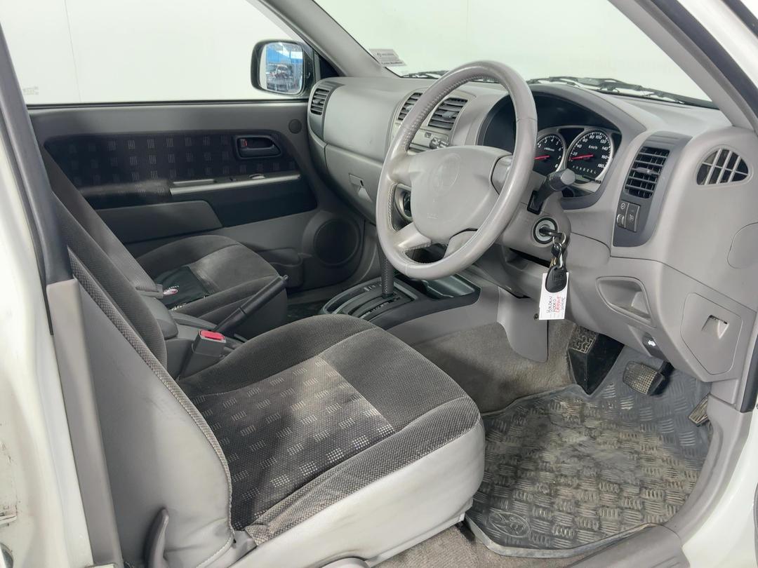 Photo '16' of Holden Rodeo 4X2