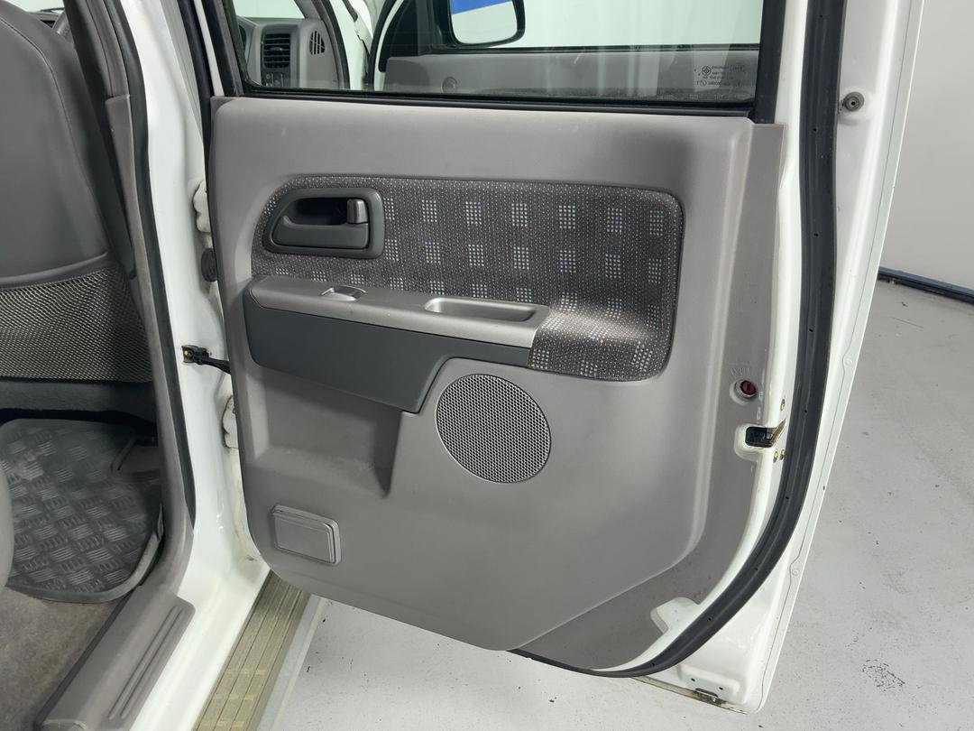 Photo '19' of Holden Rodeo 4X2
