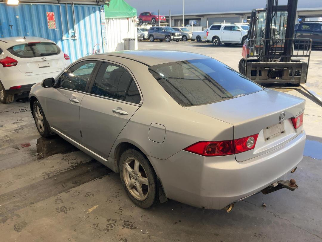 Photo '8' of Honda Accord Euro Photo '8' of Honda Accord Euro