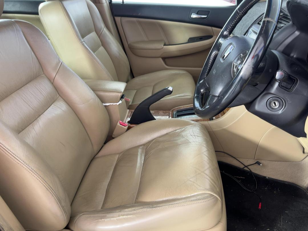Photo '16' of Honda Accord