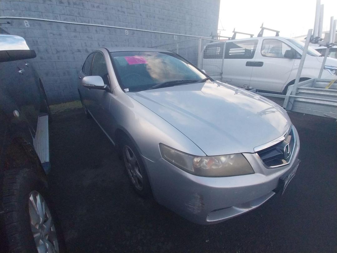 Photo '3' of Honda Accord Euro Photo '3' of Honda Accord Euro