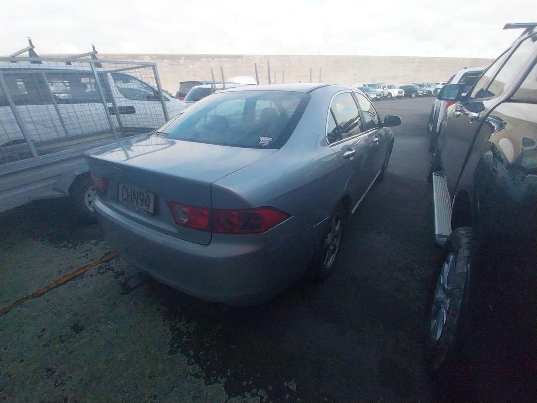 Photo '5' of Honda Accord Euro Photo '5' of Honda Accord Euro