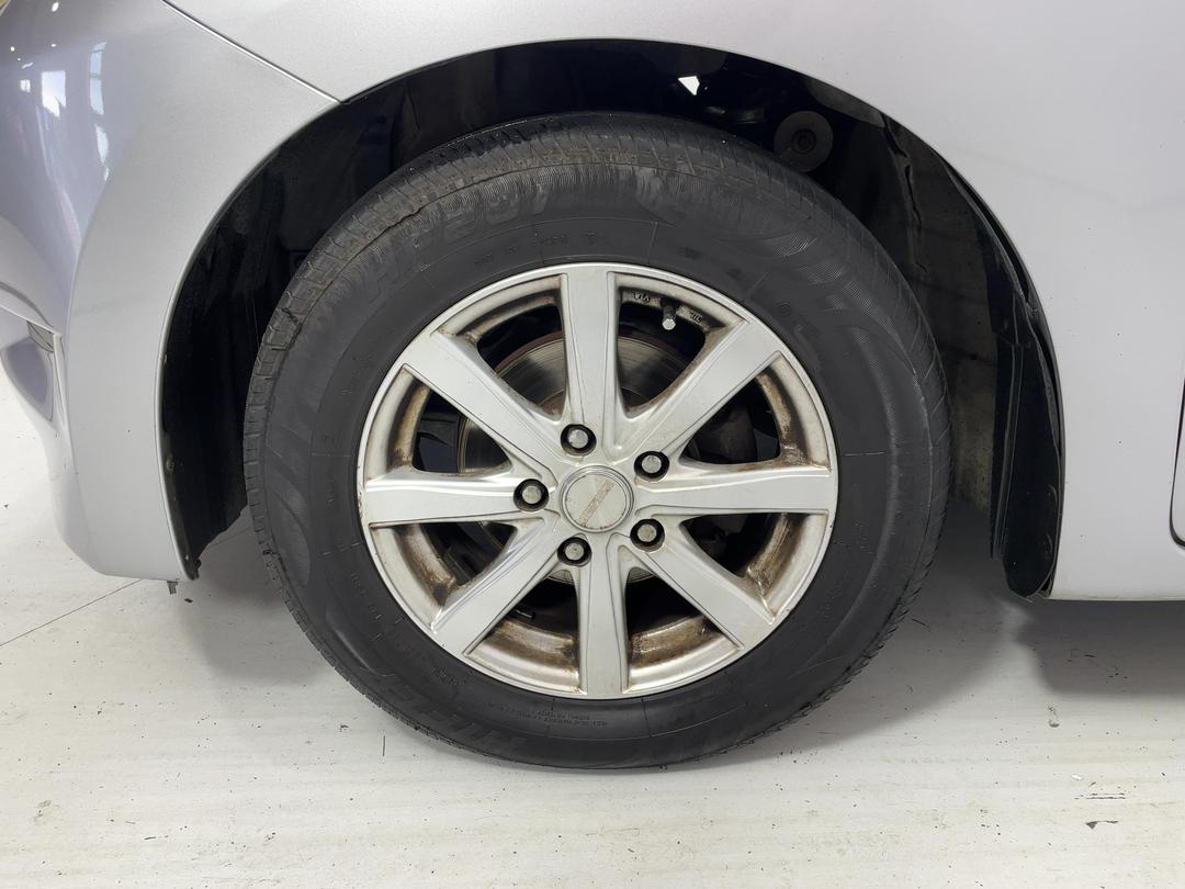 Photo '10' of Honda Edix