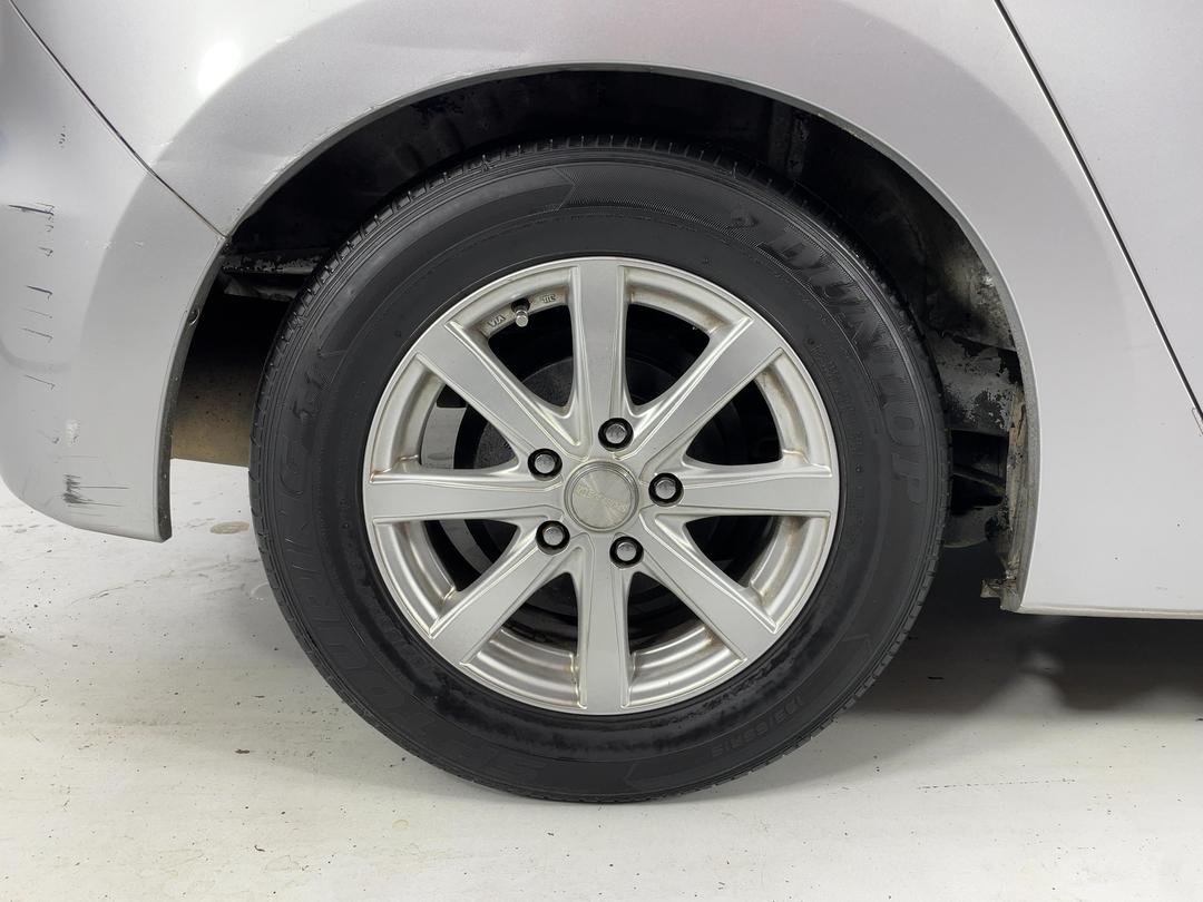 Photo '12' of Honda Edix