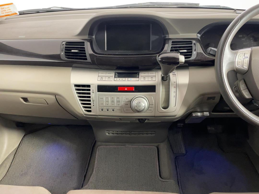 Photo '18' of Honda Edix