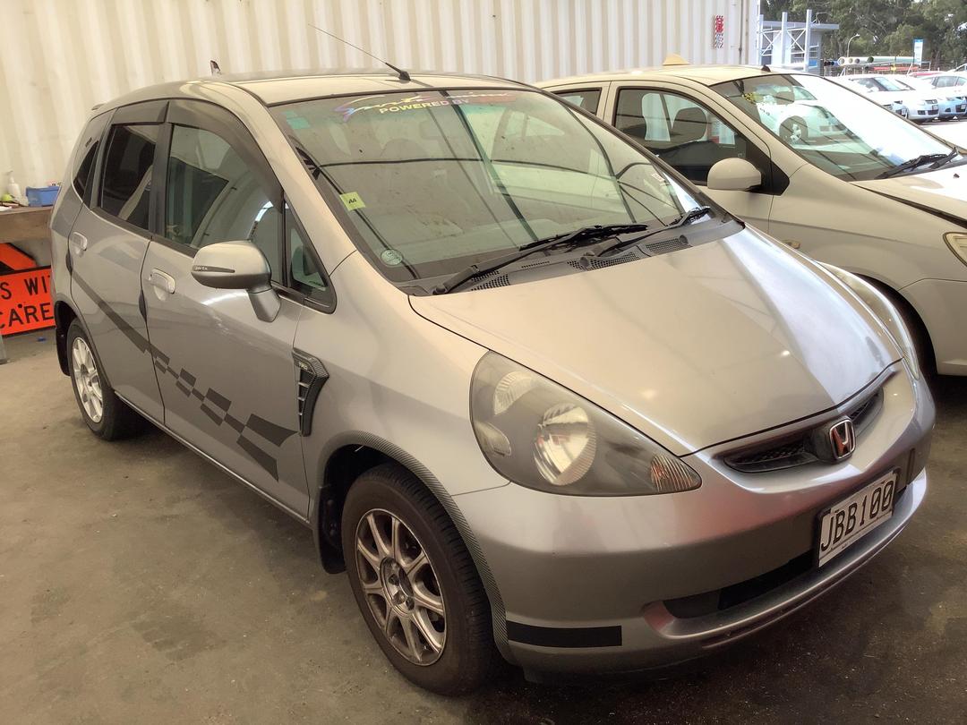 Photo '2' of Honda FIT