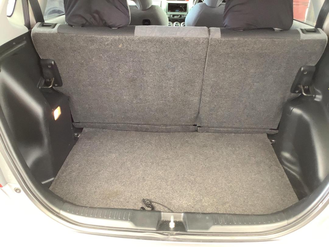 Photo '6' of Honda FIT