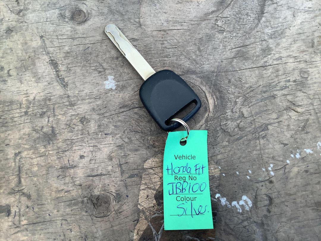 Photo '16' of Honda FIT