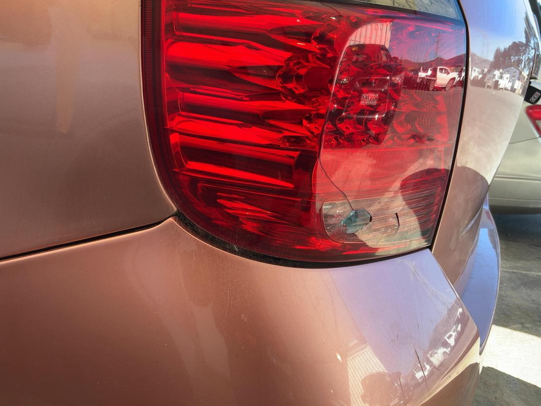Photo '7' of Honda FIT