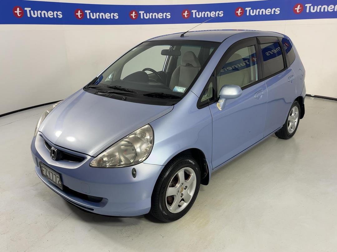 Photo '3' of Honda FIT Photo '3' of Honda FIT